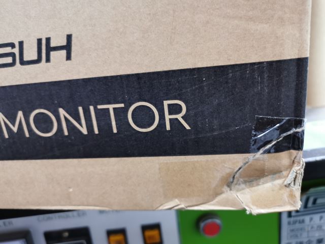 Box Opened: iiyama ProLite monitor XUB2790QSUH-B1 27" IPS, built-in Windows Hello camera and microphone, QHD resolution, Height Adjustable, 3-side borderless design image 2